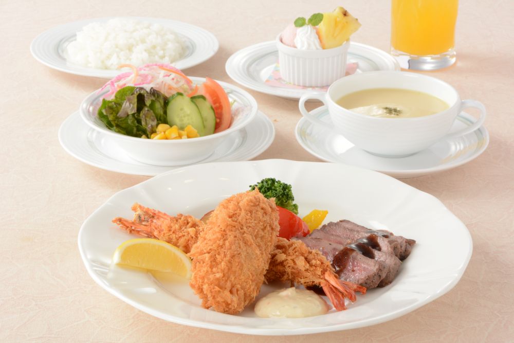 お子様ディナー写真